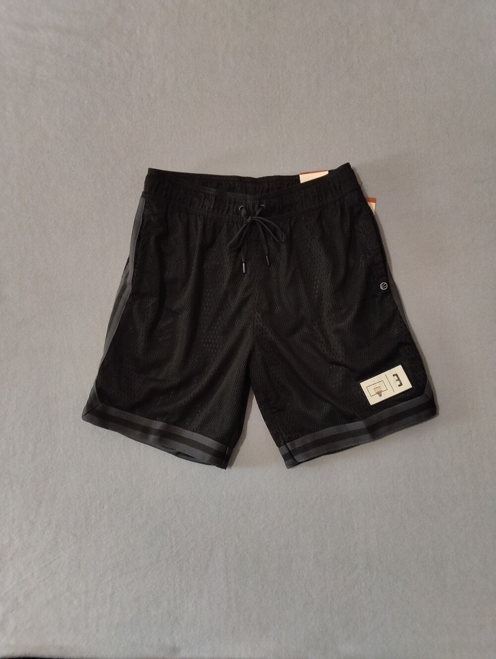 Men's legend Half Court Mesh Basketball Shorts Size Medium Black 8.5" Inseam NWT